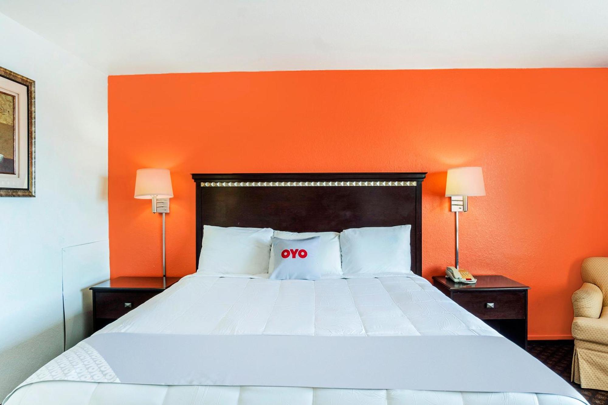 Oyo Townhouse Dodge City Ks المظهر الخارجي الصورة